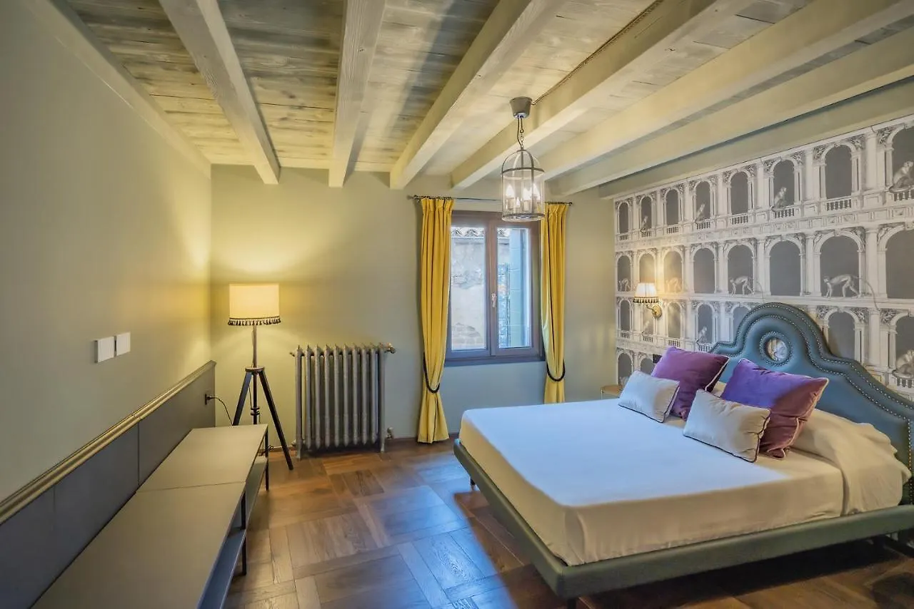 Corte Rubbi 10 Luxury Three-Bedroom Apartment -Dimora Italia - Venice 0*,